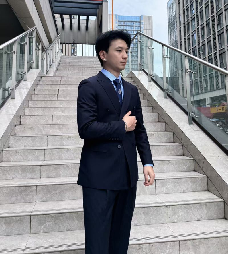 Premium Hotel Uniform Custom